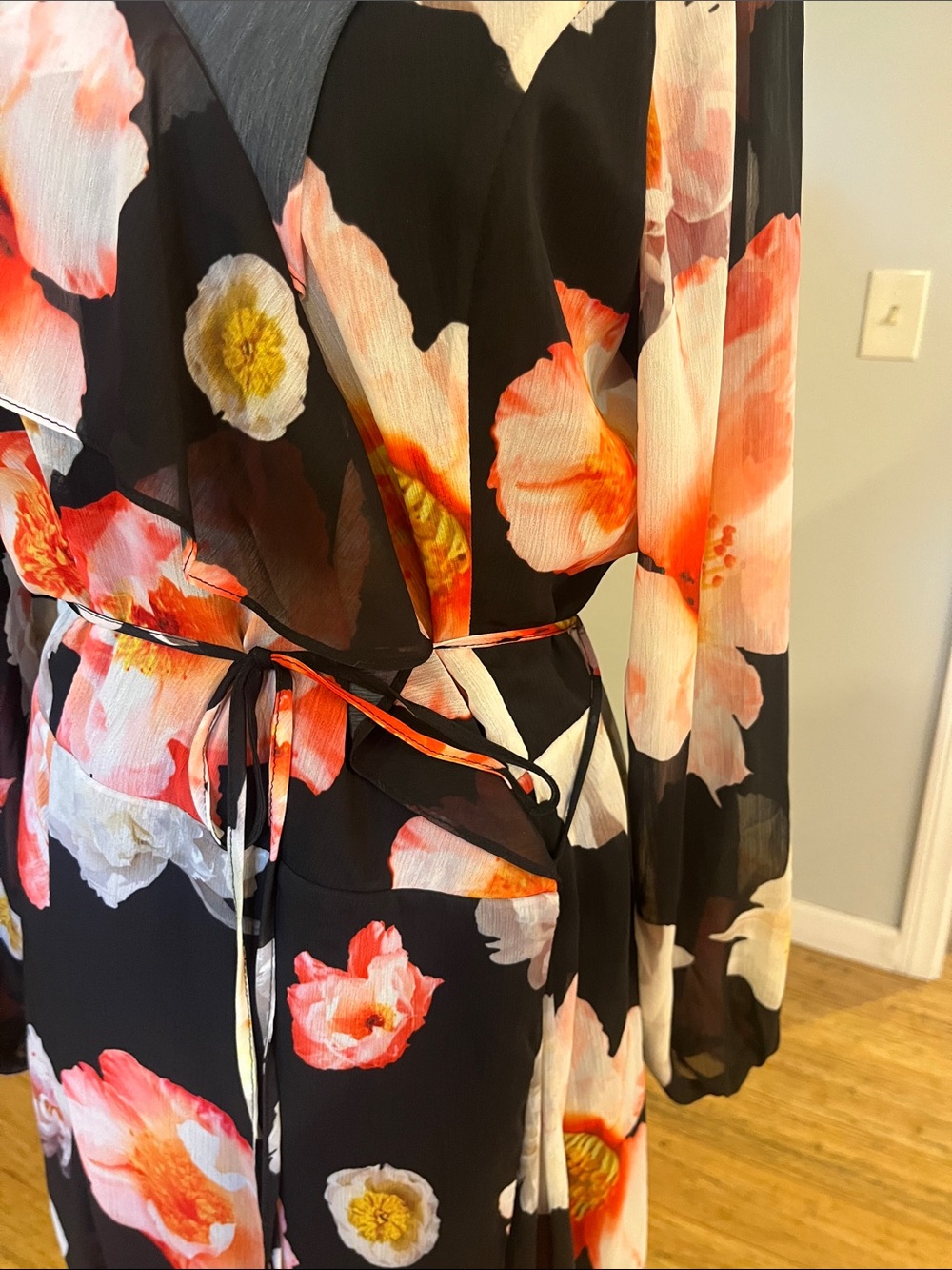💕Gianni Bini Black Floral Maxi Dress with Pink and White Blooms - Picture 5 of 7